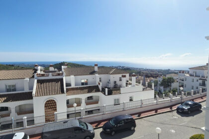 bc1eba6aa7041b53165a9d1670fee97d - 29