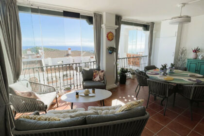 bc1eba6aa7041b53165a9d1670fee97d - 6