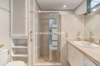 bc46da993595f68b0f25793e38cb0c63 - 17