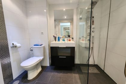 bc8aeffd54f51af5b1d97be3cc4ae9b2 - 2