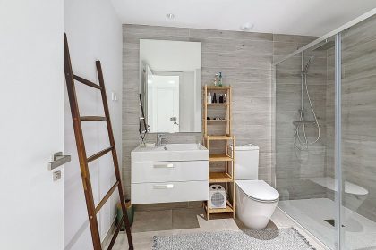 bc8e526f34c57356ddc0393a14de0f8e - 18