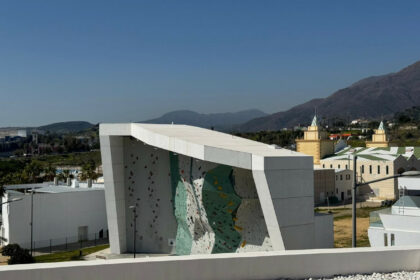 bc914da56af942b8b7ccf3d513f7bab8 - 17