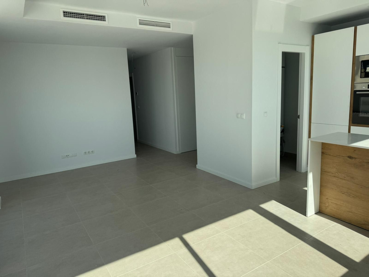 bc914da56af942b8b7ccf3d513f7bab8 - 2