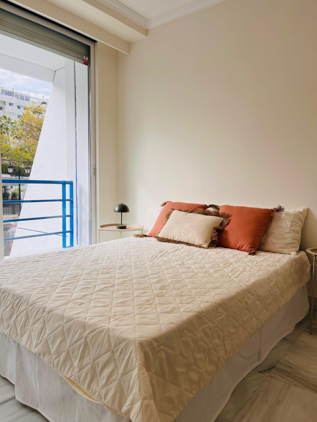 bc9bc5ac785a336b26929b8c3f59e1d1 - 27