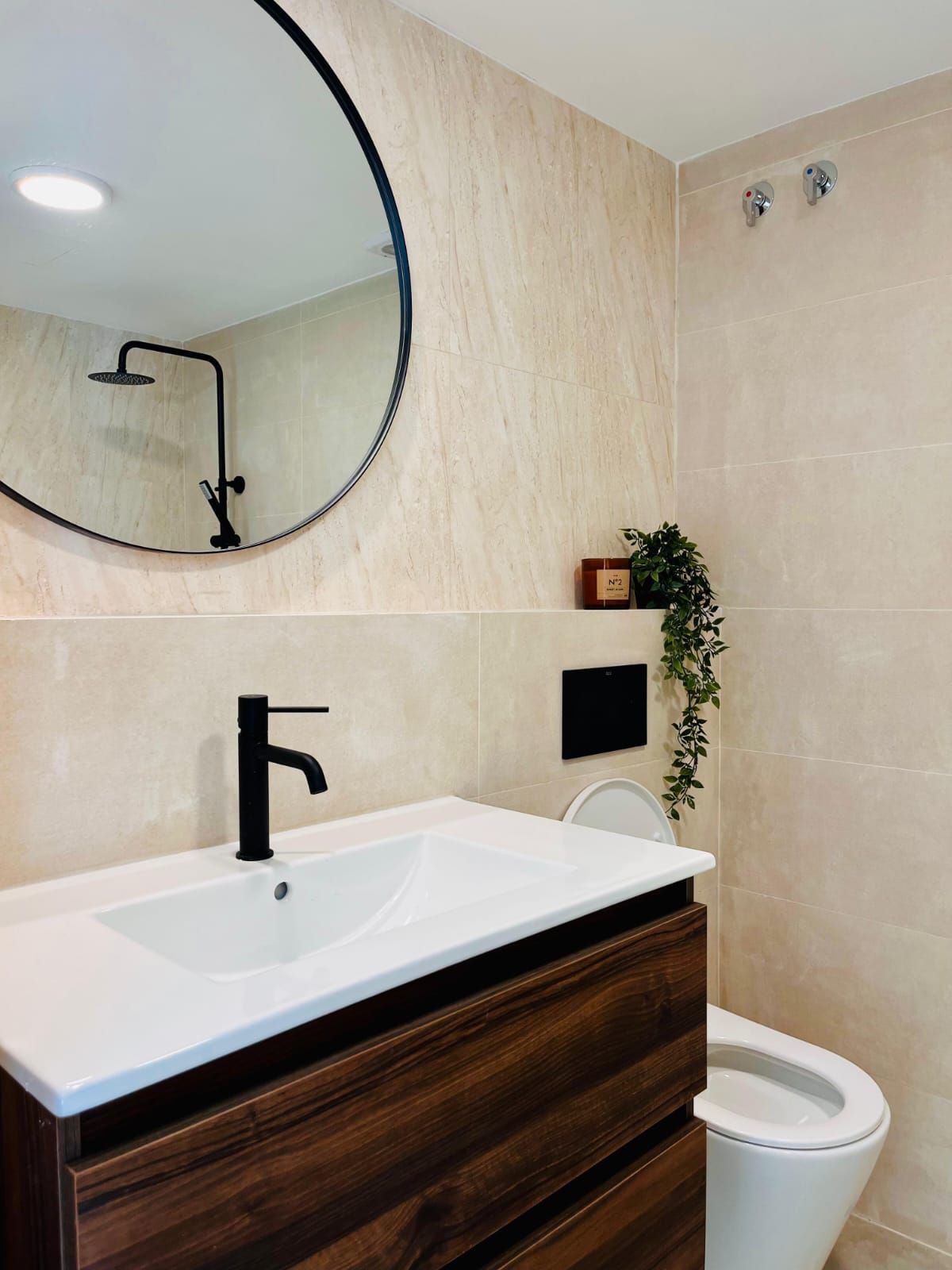 bc9bc5ac785a336b26929b8c3f59e1d1 - 32