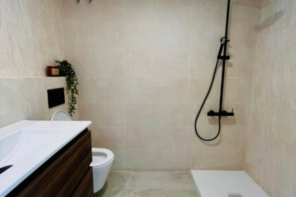 bc9bc5ac785a336b26929b8c3f59e1d1 - 33