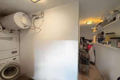 bcaa1bf2e50143c283cd4654bd6ab3c8 - 24