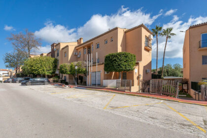 bce197a8a50994c2b67935a52c95354e - 20