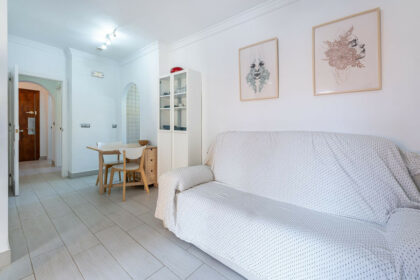 bce197a8a50994c2b67935a52c95354e - 7