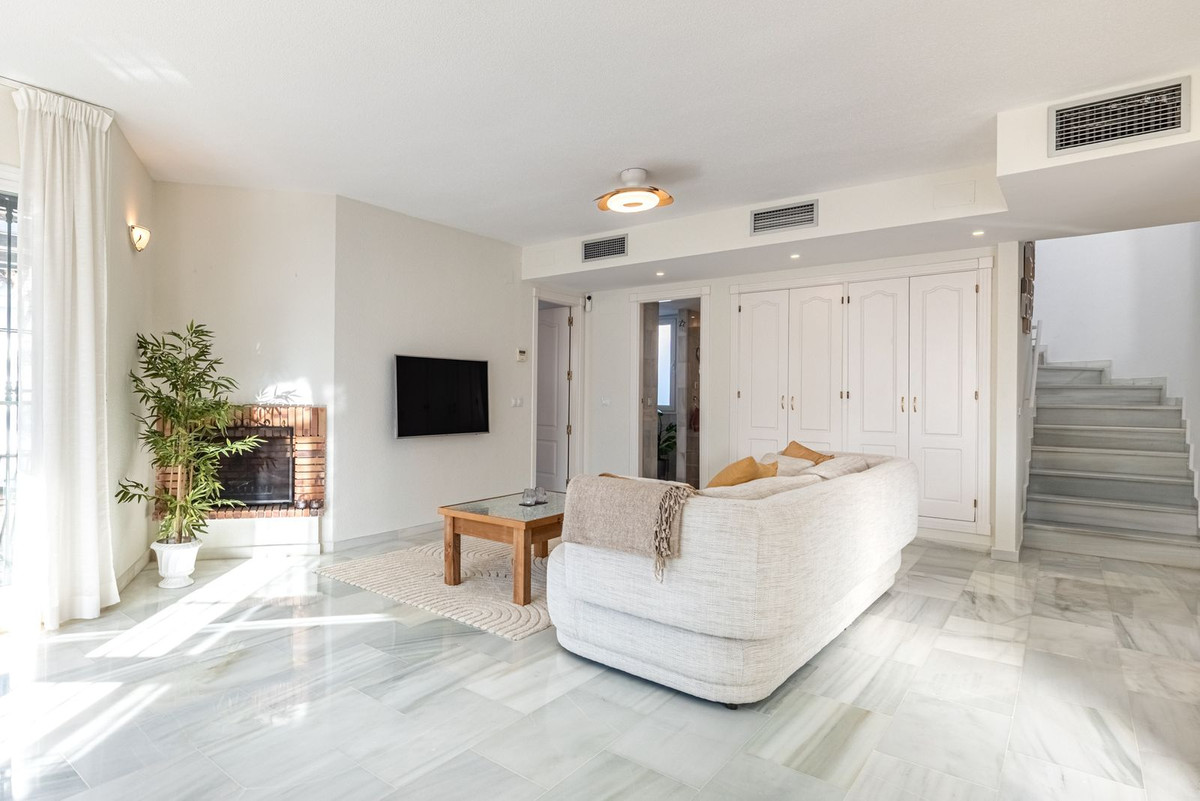 bcf1dde33ea9314ac44076a7932905c5 - 4