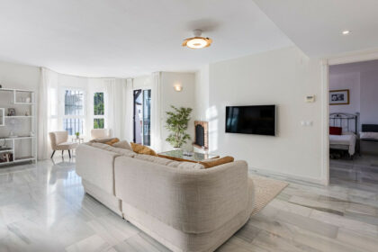 bcf1dde33ea9314ac44076a7932905c5 - 5