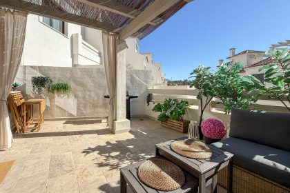 bd11e8a2df67dc0c69b7e8e60477f910 - 11