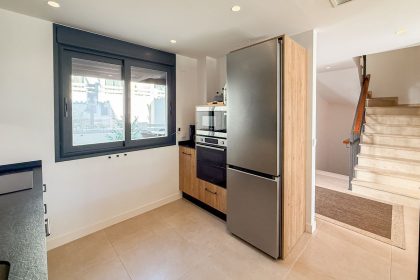 bd11e8a2df67dc0c69b7e8e60477f910 - 15