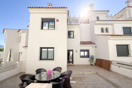 bd11e8a2df67dc0c69b7e8e60477f910 - 39