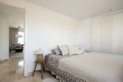 bd71d69ccb4762fe031fa876640d9d5f - 10