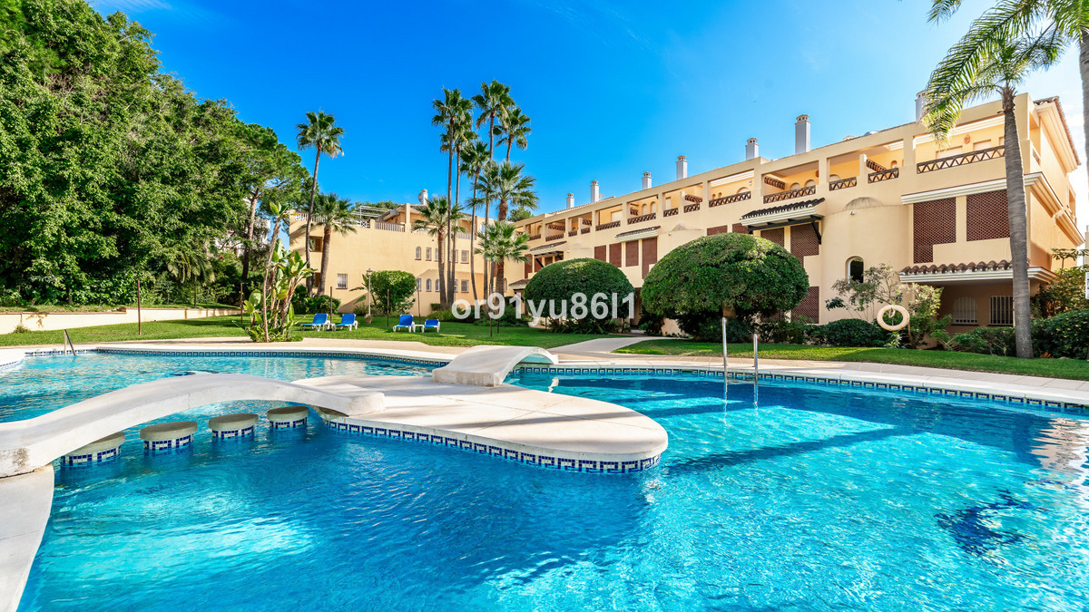 bd7bc6f36264c08b3dadf6ccf5000e1f - 1