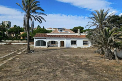 bdf7749ca52885725df2fa2667d3ae32 - 8