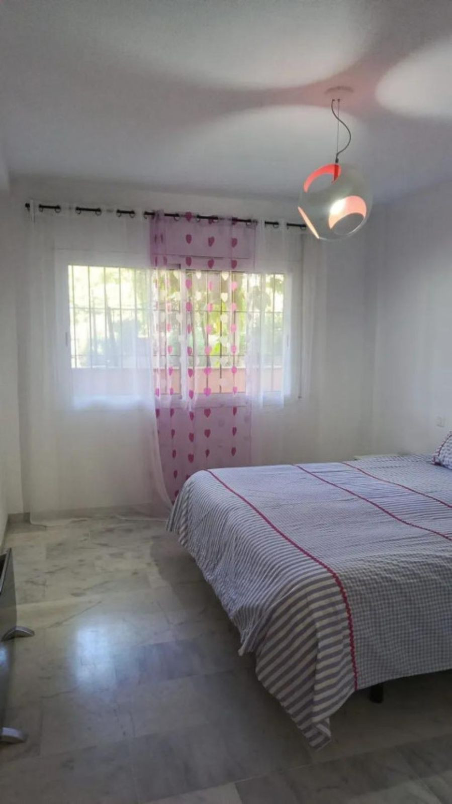 be6ff743aa3683b2e3f352171cbbc5dd - 12