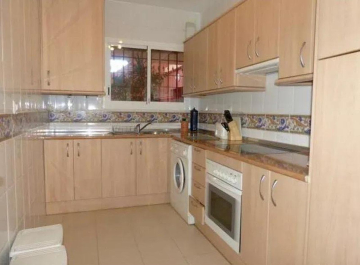 be6ff743aa3683b2e3f352171cbbc5dd - 3