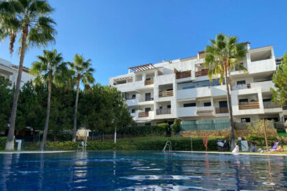 bf18cfe5617e77c05526655c45f7a5c7 - 16