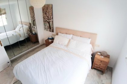 bf4b65fff547f9247c048afb6bd6e3a7 - 13