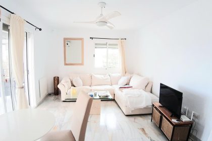 bf4b65fff547f9247c048afb6bd6e3a7 - 17