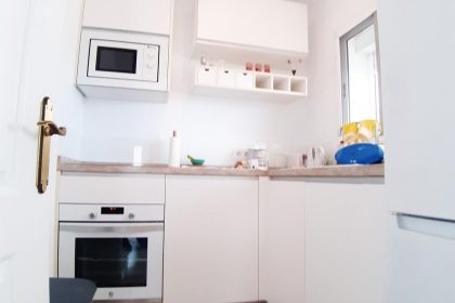 bf4b65fff547f9247c048afb6bd6e3a7 - 8