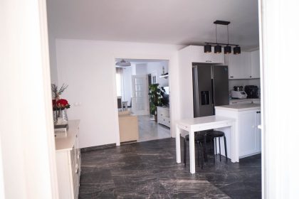 bfb79d6e371955d858ae72ee5e371d97 - 28