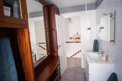 bfb79d6e371955d858ae72ee5e371d97 - 32