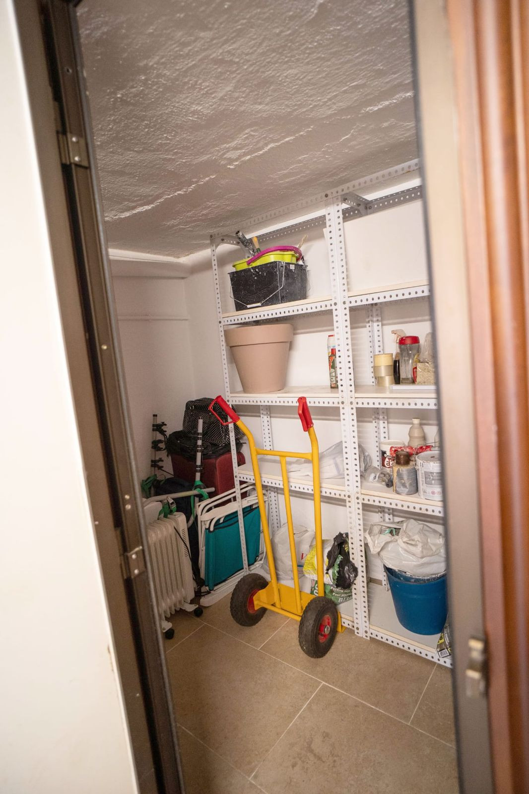 bfb79d6e371955d858ae72ee5e371d97 - 37