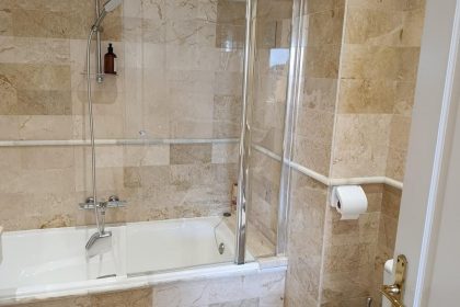 bfd33fc877a283d5cbd6179c3480556c - 11