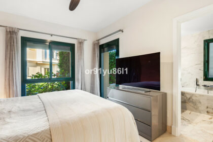 bfd47656e8f74e8923dde5e7eba66463 - 11