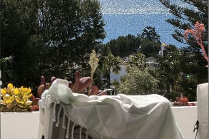 c040e7b58b7b559c8ec5be2a6b67fcc2 - 1