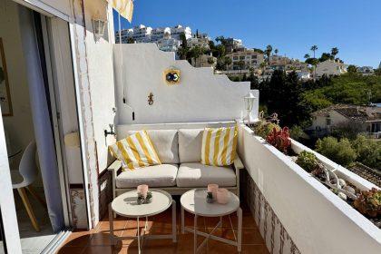 c040e7b58b7b559c8ec5be2a6b67fcc2 - 15