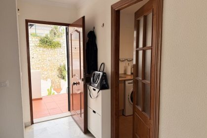 c040e7b58b7b559c8ec5be2a6b67fcc2 - 4