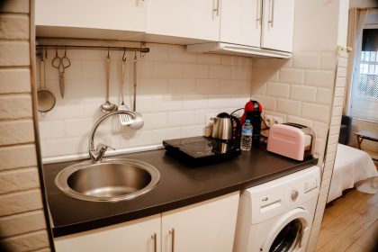 c0ad11492359da5a25c5b4c6f2bb4615 - 16