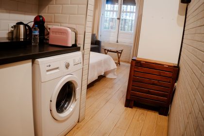 c0ad11492359da5a25c5b4c6f2bb4615 - 17