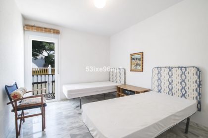 c0cbf9a9647958c2a644c91a141f0f4d - 22