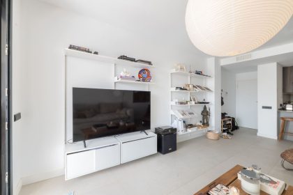 c119eb0209ef8d40c035b04eb9b9f5be - 15