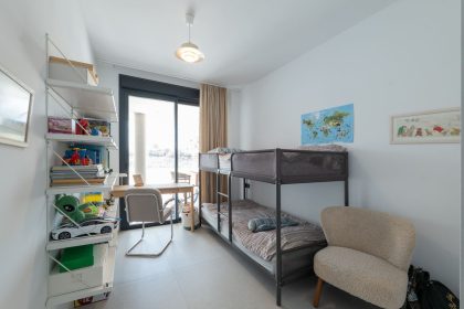 c119eb0209ef8d40c035b04eb9b9f5be - 22