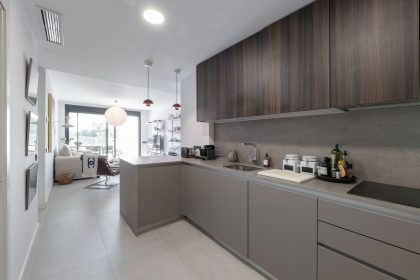 c119eb0209ef8d40c035b04eb9b9f5be - 5