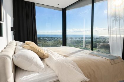 c1b03055e85ef9ebcc2e34f6b87974b5 - 12