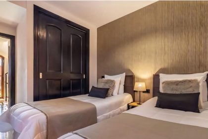 c1d0bd3058912dfc845953c95c3627b1 - 26