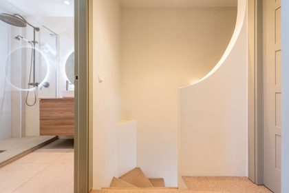 c2416cc6705307105d4e50c98346c6b6 - 13