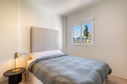 c2416cc6705307105d4e50c98346c6b6 - 15