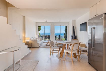 c2416cc6705307105d4e50c98346c6b6 - 3