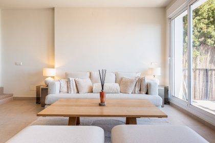 c2416cc6705307105d4e50c98346c6b6 - 4