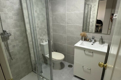 c2988383026bad8eea59cf5c7376200e - 11