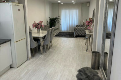 c2988383026bad8eea59cf5c7376200e - 5