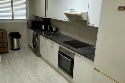 c2988383026bad8eea59cf5c7376200e - 7